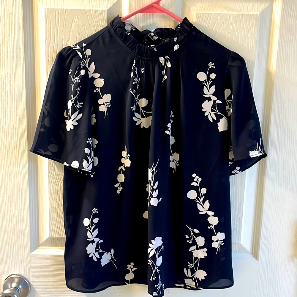 NWT Ann Taylor top